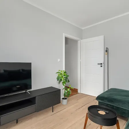 Spacious Ideal For Families By Renters Apartamento *