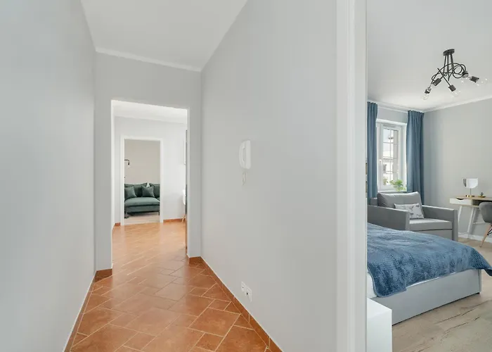 Spacious Ideal For Families By Renters *