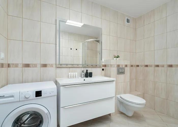 Spacious Ideal For Families By Renters *