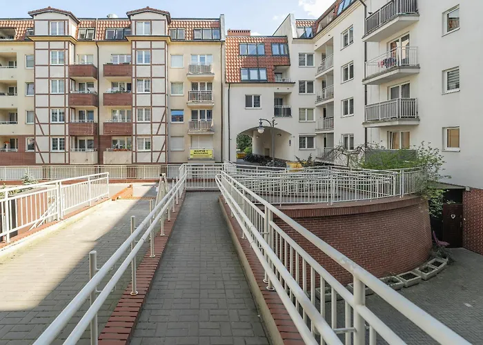 Spacious Ideal For Families By Renters Πόζναν